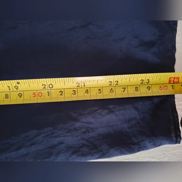 NWOT Banana Republic Sheer And Shiny Ladies Blue Blouse Sz. M. - Picture 5 of 10